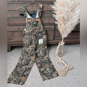 NWT John Deere Boys' Mossy Oak Overalls - Size 6